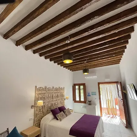 Mdina Bed & Breakfast Fernan Perez